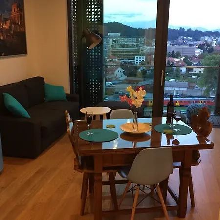 Apartamento Tiliastay Liubliana