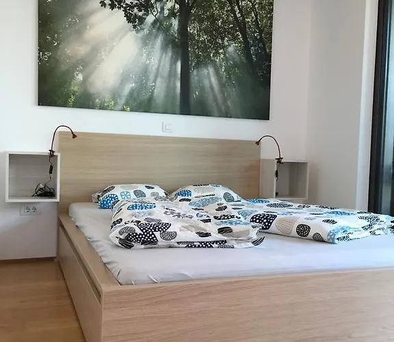 公寓 提利亚住宿公寓 卢布尔雅那